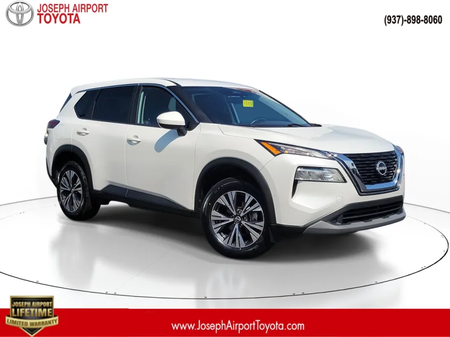 2023 Nissan Rogue SV photo 1