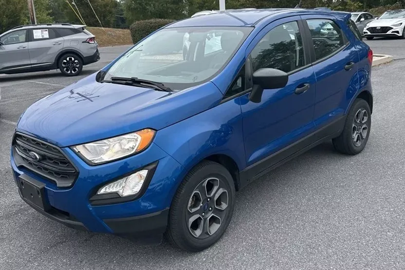 2020 Ford EcoSport S photo 1