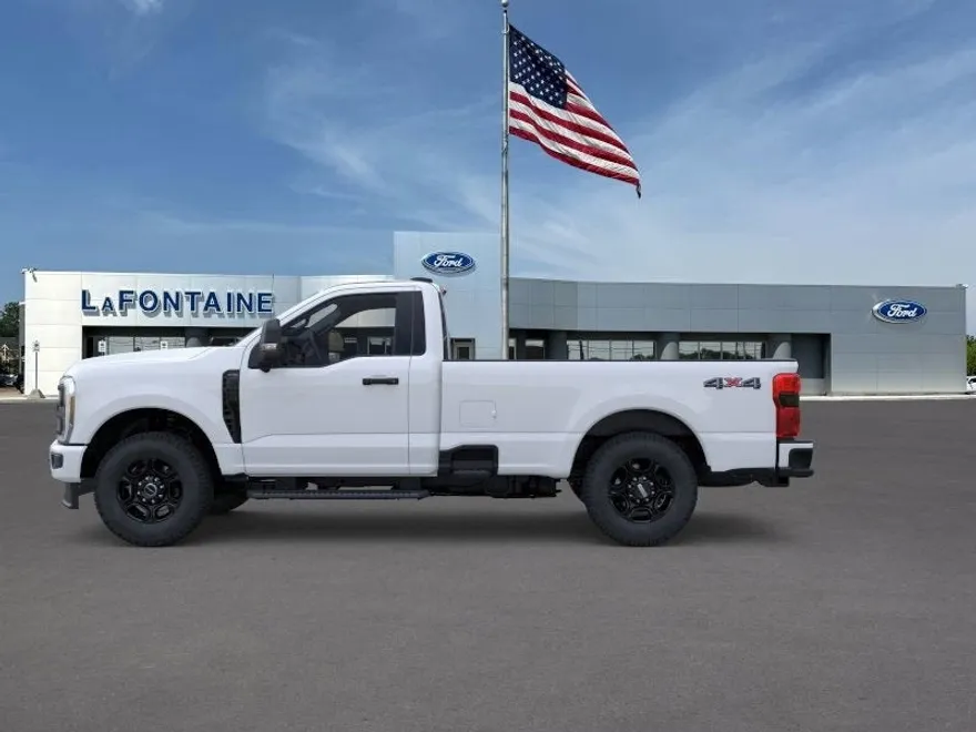 2025 Ford F-350 photo 1