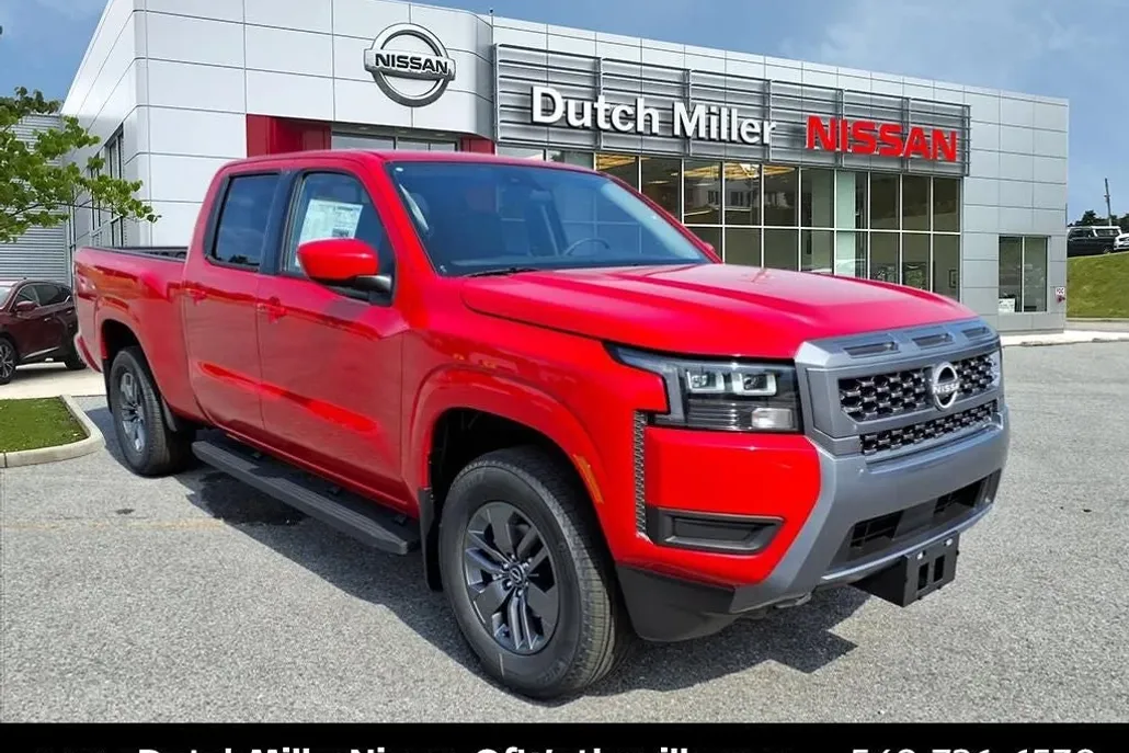 2026 Nissan Frontier Crew Cab SV photo 1