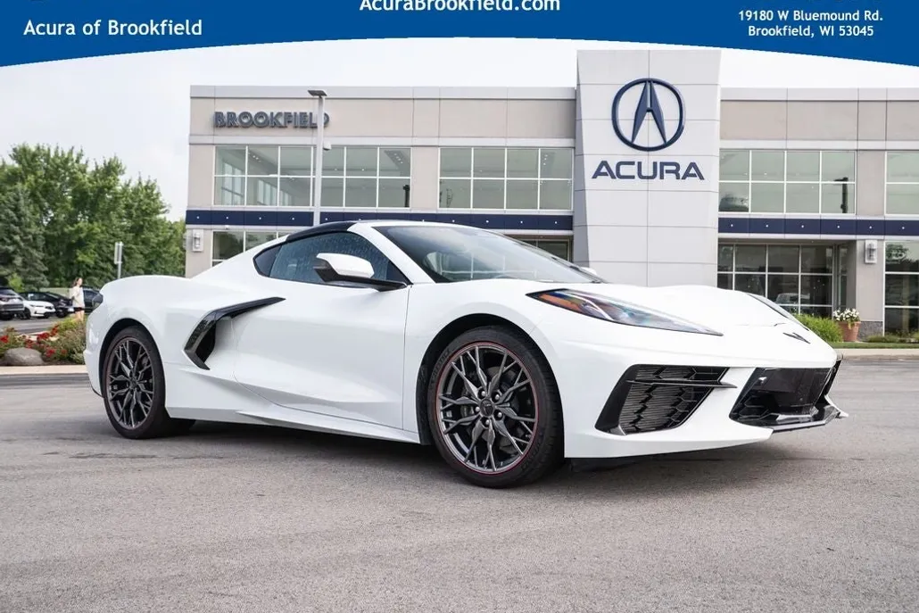 2024 Chevrolet Corvette Stingray 2LT photo 1