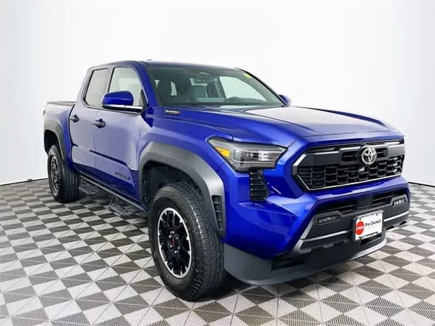 2025 Toyota Tacoma TRD Off-Road Double Cab photo 1