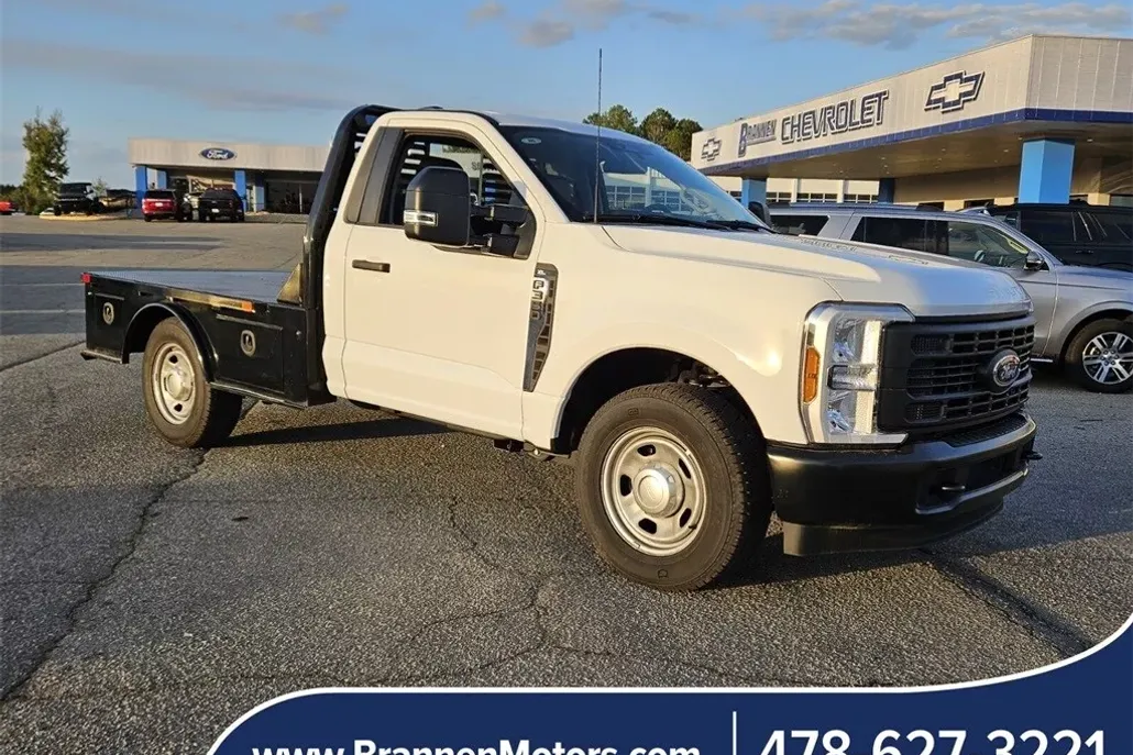 2024 Ford F-350 photo 1