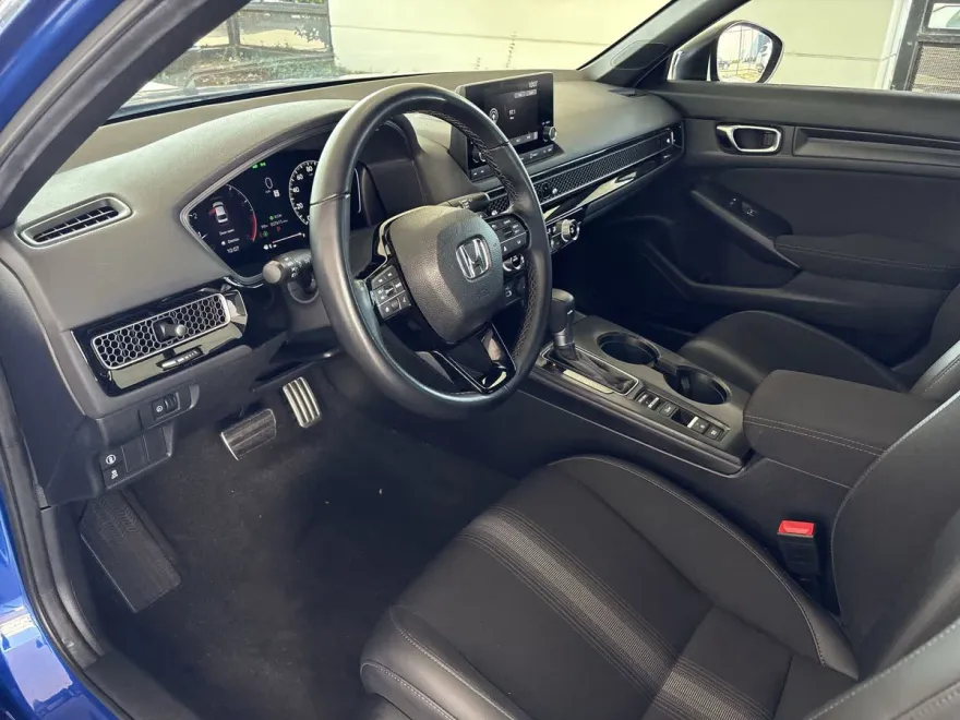 2024 Honda Civic Sport photo 1