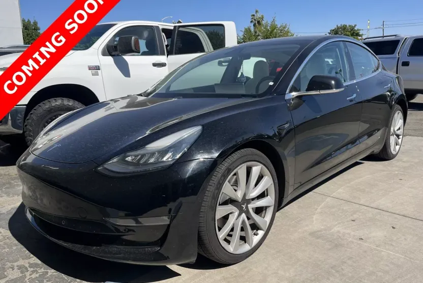 2018 Tesla Model 3 Performance photo 1