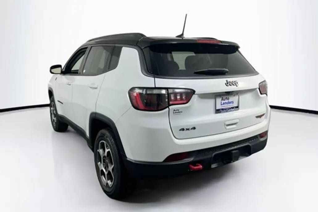 2022 Jeep Compass Trailhawk photo 1