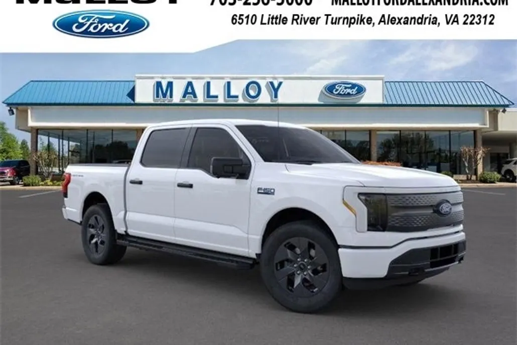 2024 Ford F-150 Lightning XLT photo 1