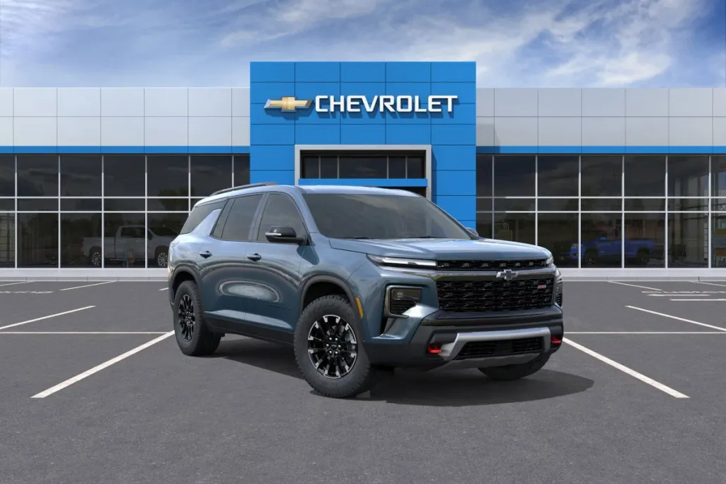 2026 Chevrolet Traverse Z71 photo 1