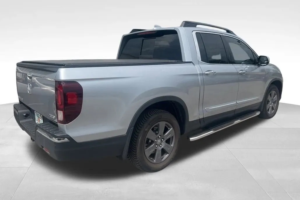 2020 Honda Ridgeline RTL-E photo 1