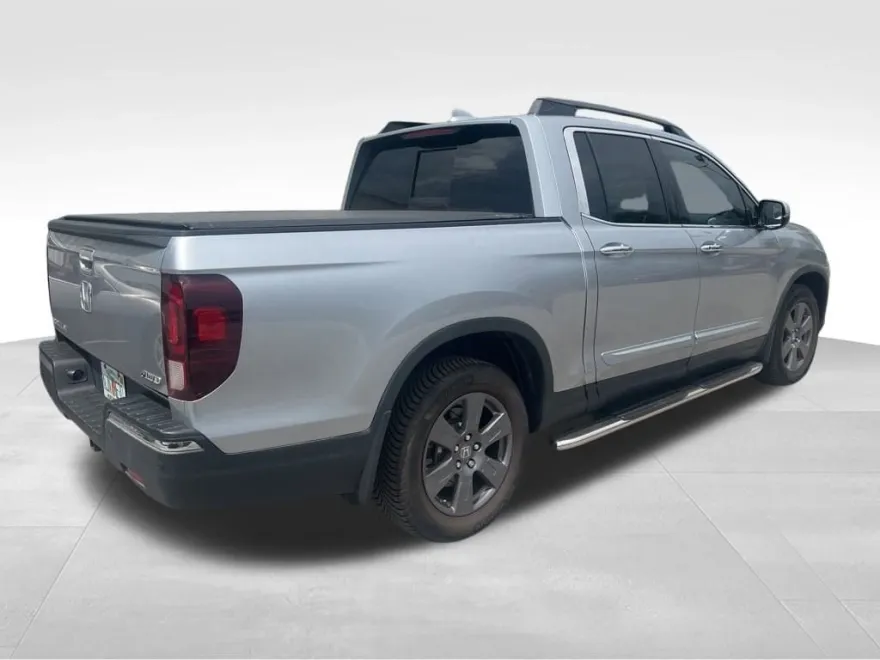 2020 Honda Ridgeline RTL-E photo 1