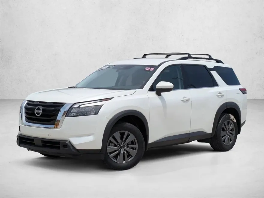 2023 Nissan Pathfinder SV photo 1