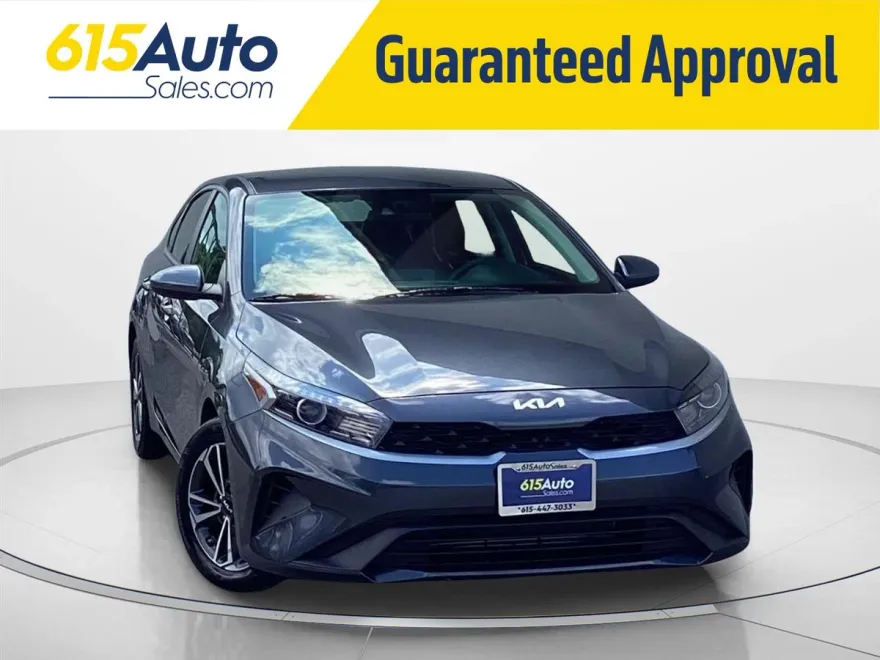 2024 Kia Forte LX photo 1