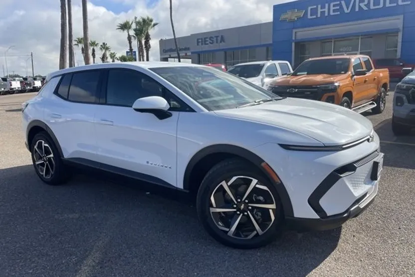 2026 Chevrolet Equinox EV 1LT photo 1