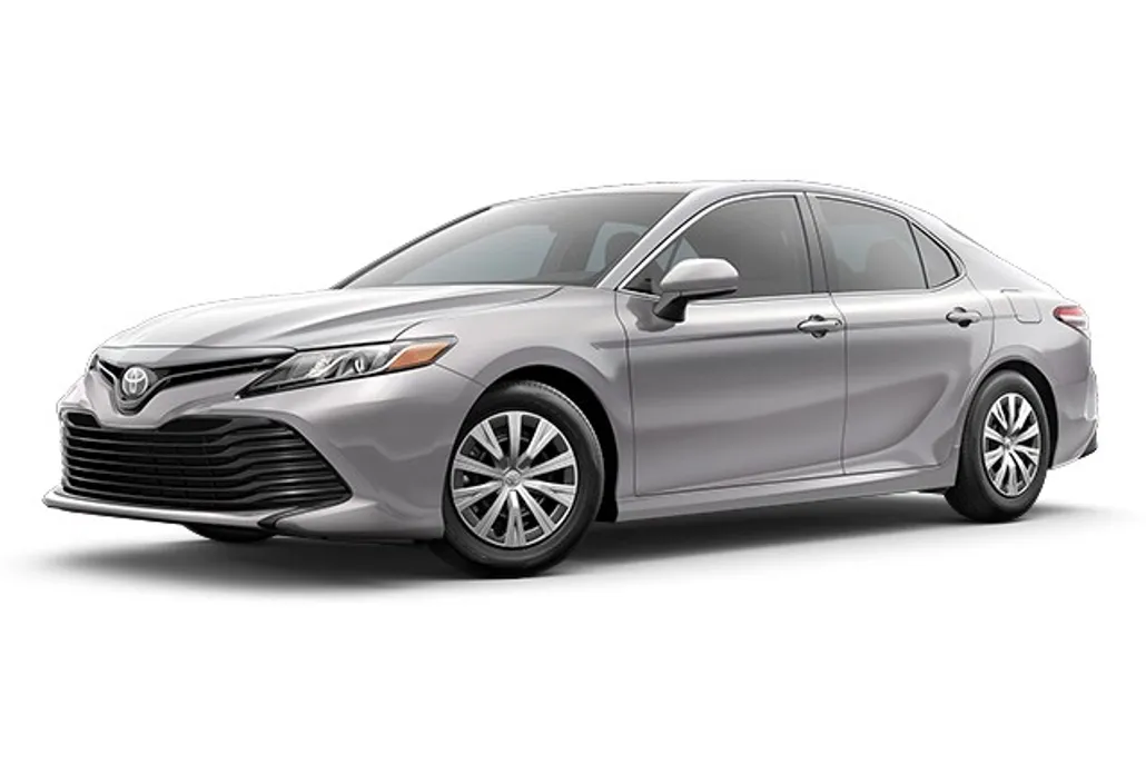 2019 Toyota Camry SE photo 1