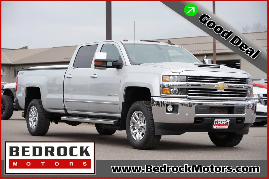 2018 Chevrolet Silverado 3500HD LTZ photo 1