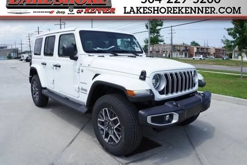 2024 Jeep Wrangler Sahara photo 1