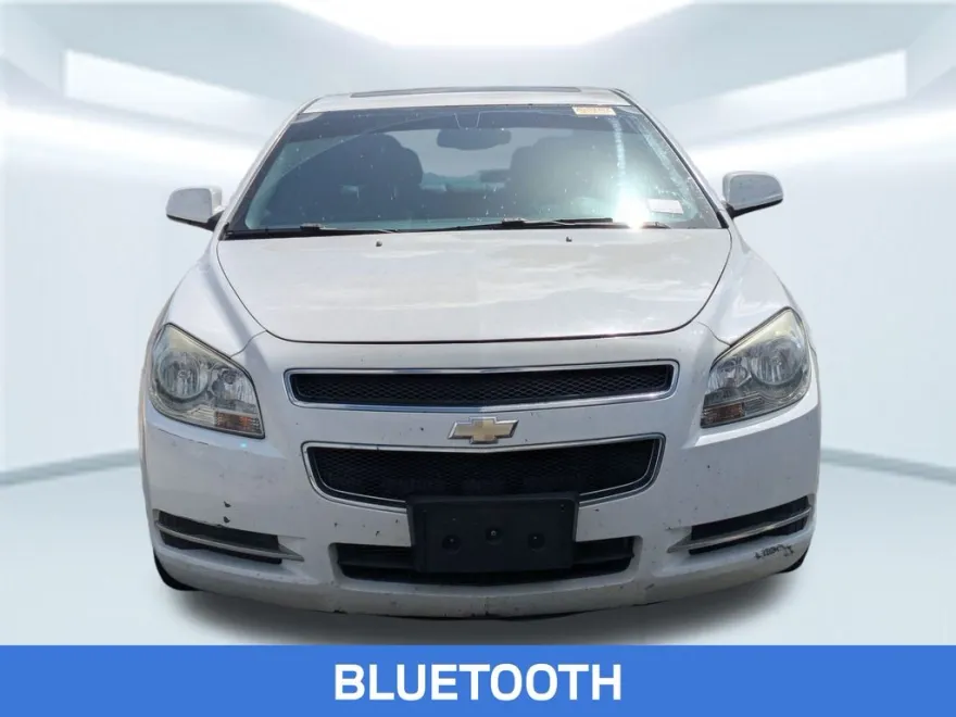 2012 Chevrolet Malibu 2LT photo 1