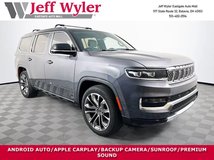2023 Jeep Grand Wagoneer III photo 1