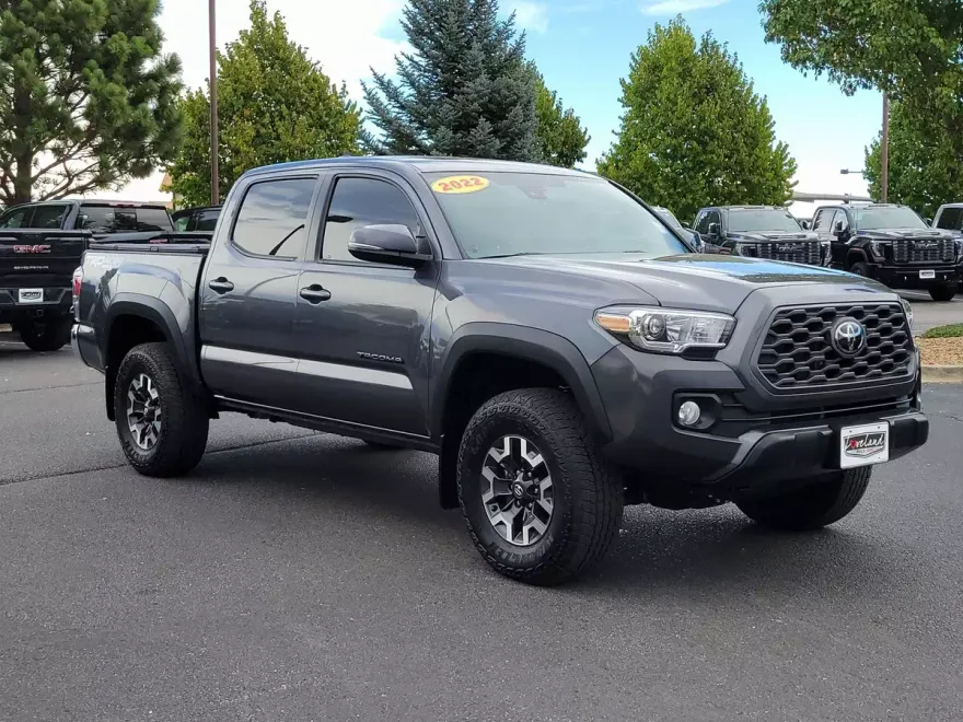 2022 Toyota Tacoma TRD Off-Road V6 photo 1