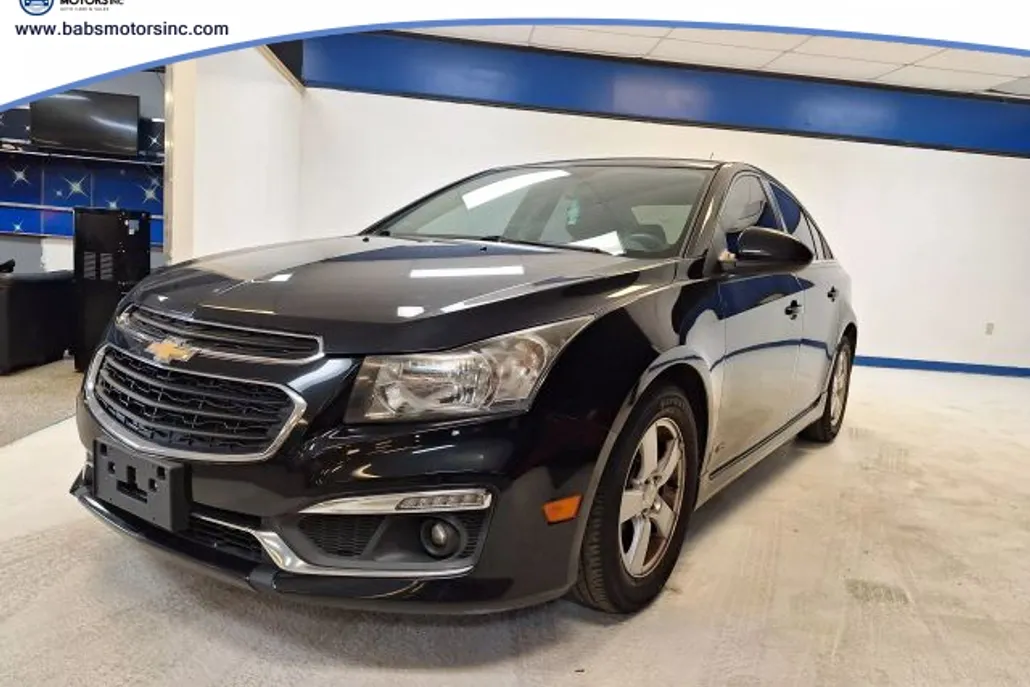 2016 Chevrolet Cruze photo 1