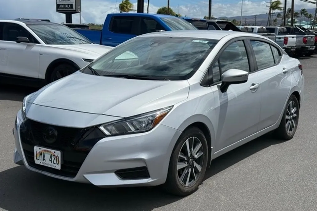 2021 Nissan Versa 1.6 SV photo 1
