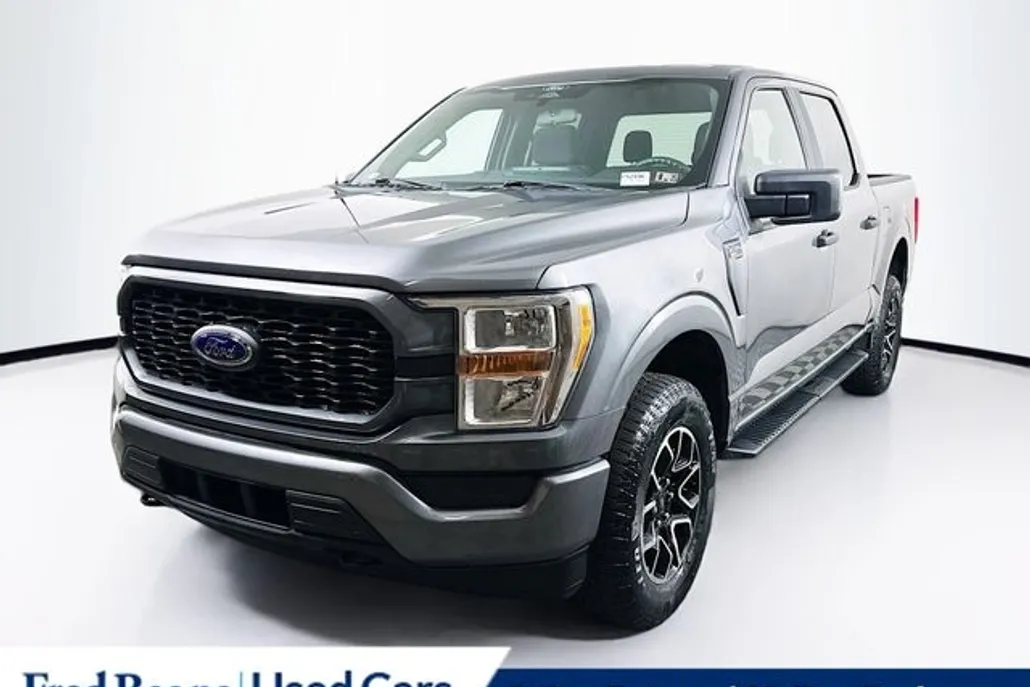2022 Ford F-150 XL photo 1
