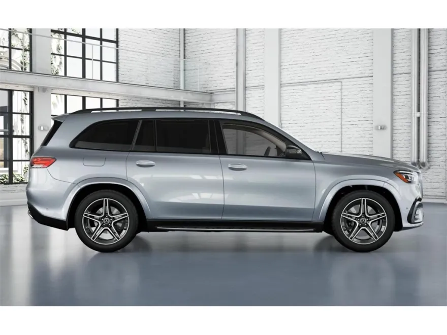 2026 Mercedes Benz GLS 450 4MATIC photo 1