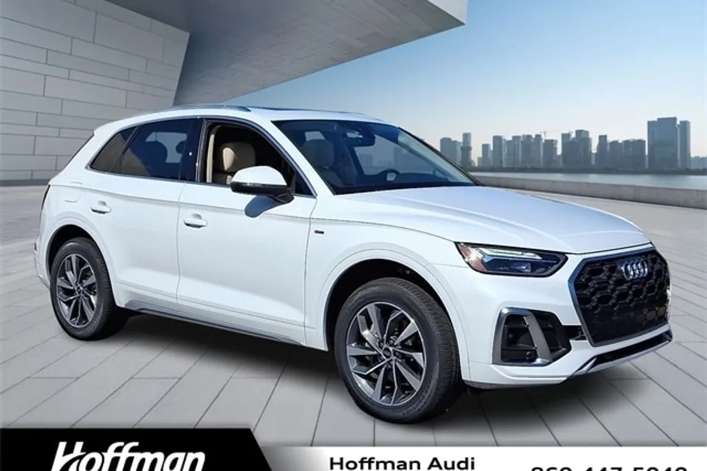 2023 Audi Q5 45 S line Premium photo 1