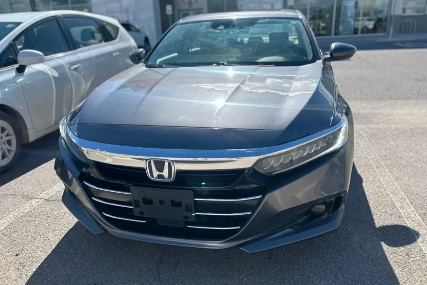 2021 Honda Accord Hybrid EX photo 1
