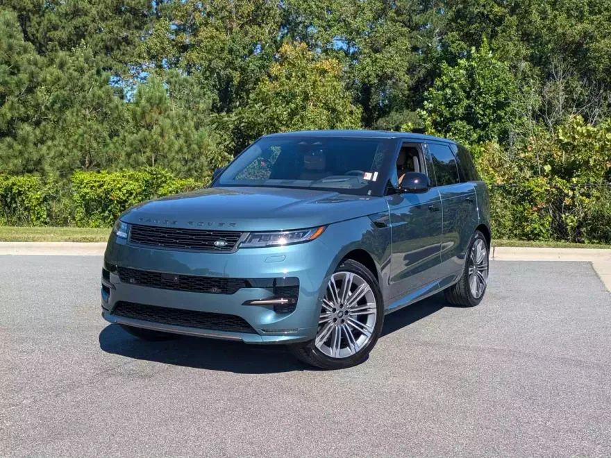 2025 Land Rover Range Rover Sport SE photo 1