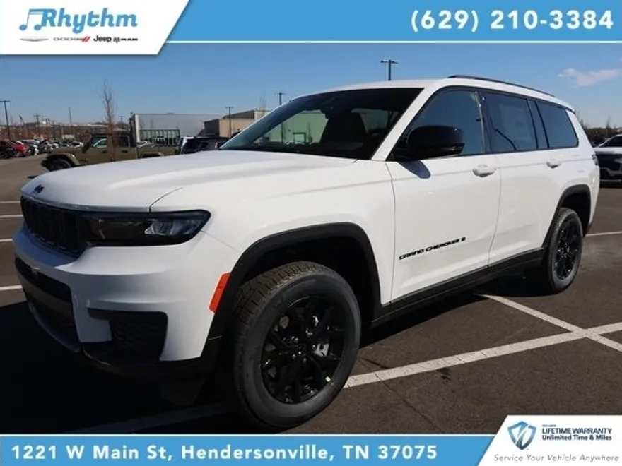 2025 Jeep Grand Cherokee Altitude photo 1