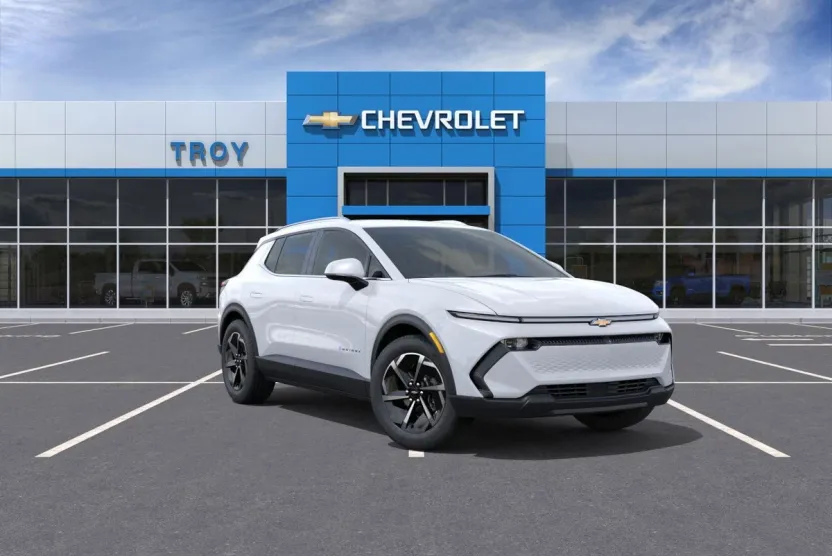 2026 Chevrolet Equinox EV 1LT photo 1