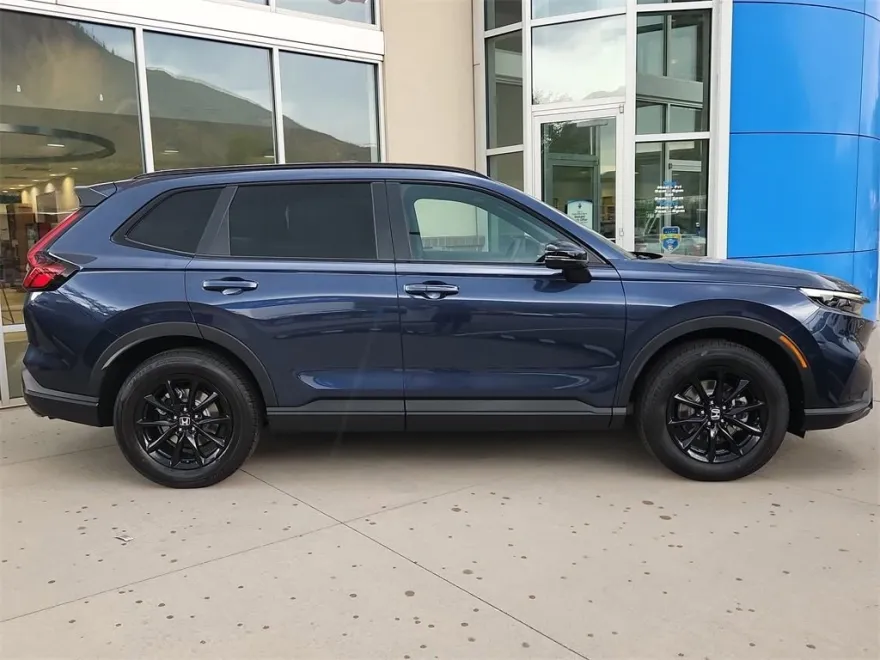 2026 Honda CR-V Hybrid Sport-L photo 1