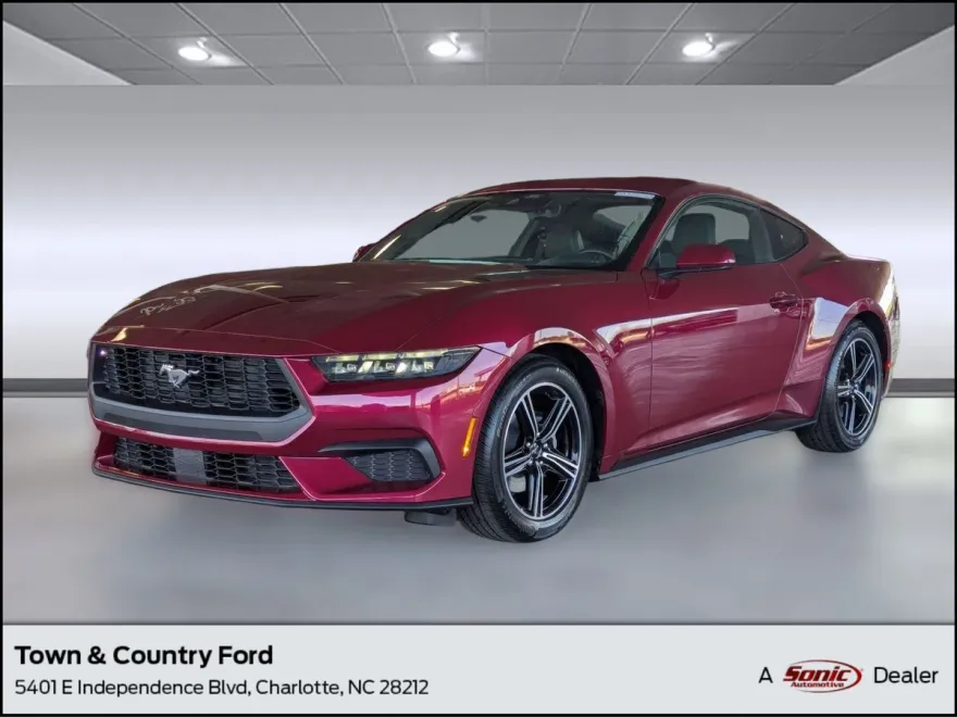 2025 Ford Mustang EcoBoost photo 1