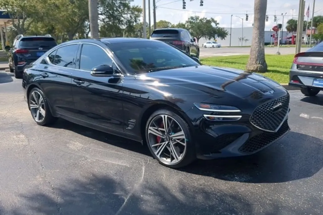 2024 Genesis G70 3.3T Sport Advanced photo 1