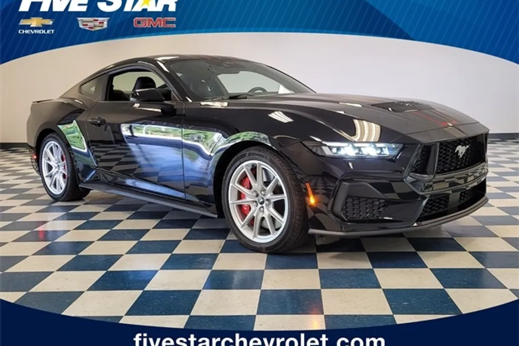 2024 Ford Mustang GT Premium photo 1