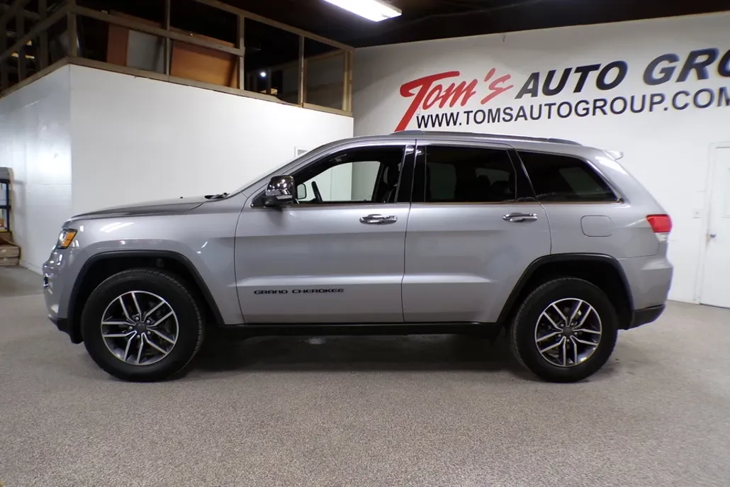 2019 Jeep Grand Cherokee Limited photo 1