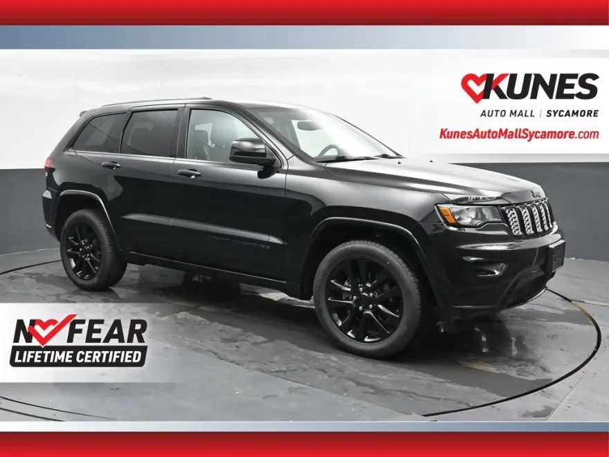 2019 Jeep Grand Cherokee Altitude photo 1