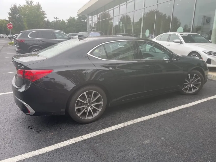 2019 Acura TLX photo 1