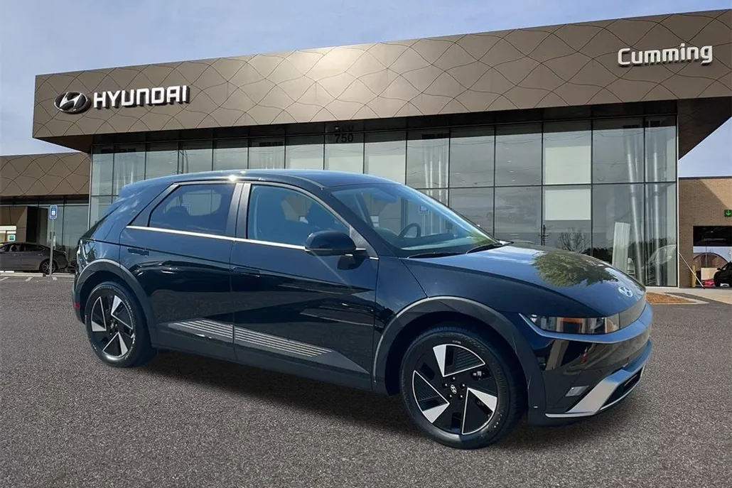 2025 Hyundai Ioniq 5 SE photo 1