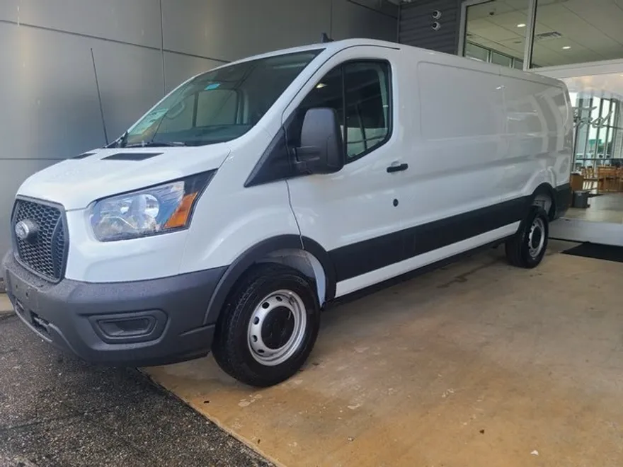 2025 Ford Transit photo 1