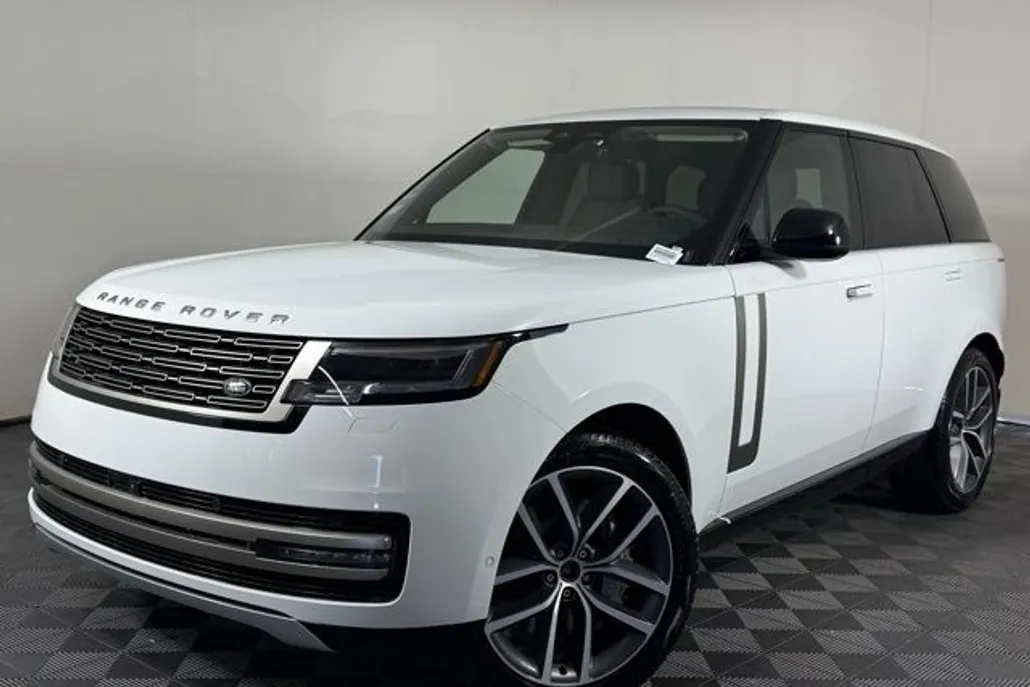 2025 Land Rover Range Rover SE photo 1