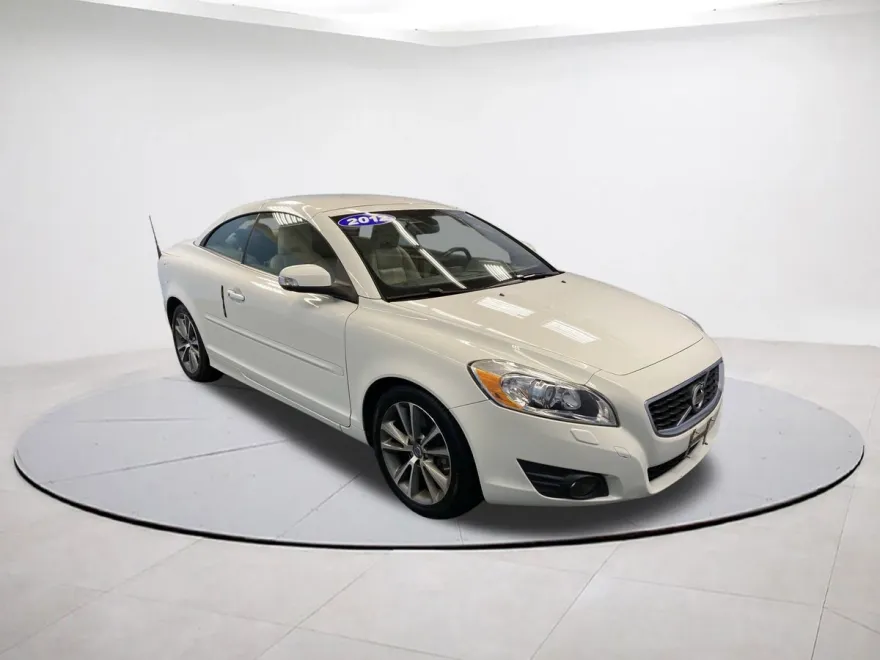 2012 Volvo C70 T5 photo 1