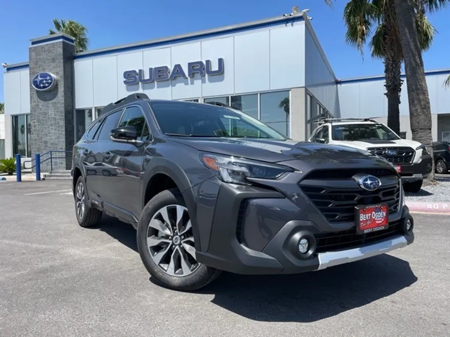 2025 Subaru Outback Limited photo 1
