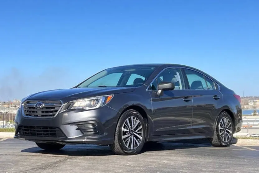 2018 Subaru Legacy 2.5i photo 1