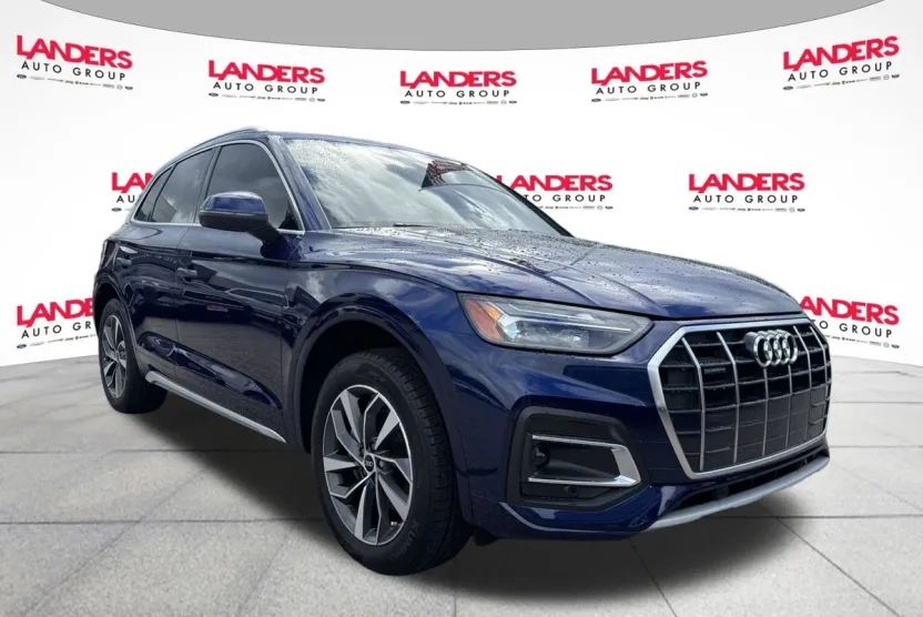 2021 Audi Q5 Premium photo 1