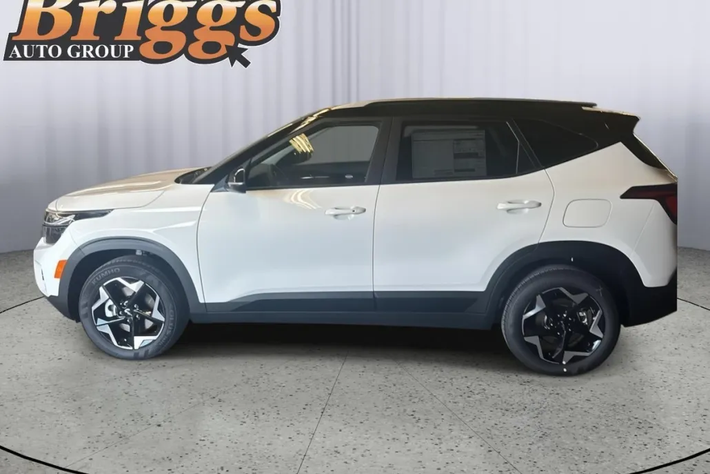2026 Kia Seltos S photo 1
