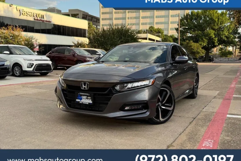 2018 Honda Accord Sport photo 1