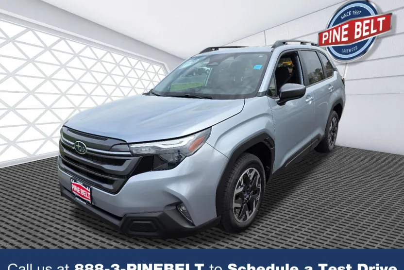 2025 Subaru Forester Premium Base photo 1