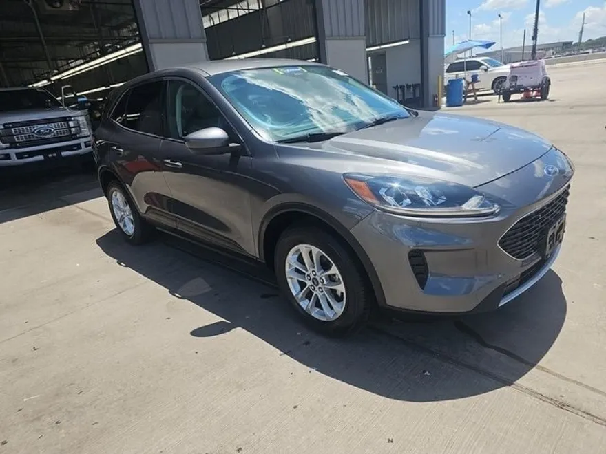 2021 Ford Escape SE photo 1